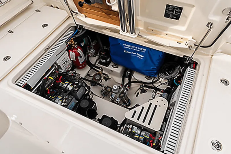 Slide: The Image of Boston Whaler 380 REALM 2024 - 24