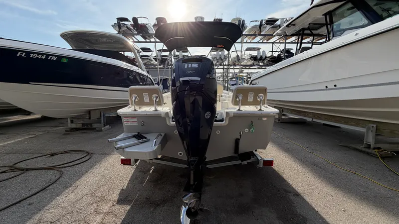 Slide: The Image of Boston Whaler 170 Montauk 2026 - 2