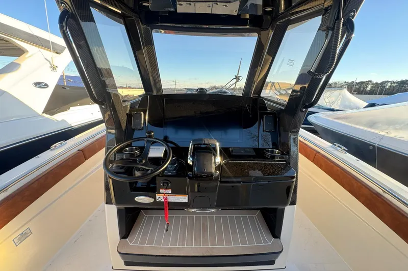 Slide: The Image of Scout 288 LXF 2026 - 15