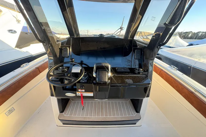 Slide: The Image of Scout 288 LXF 2026 - 16