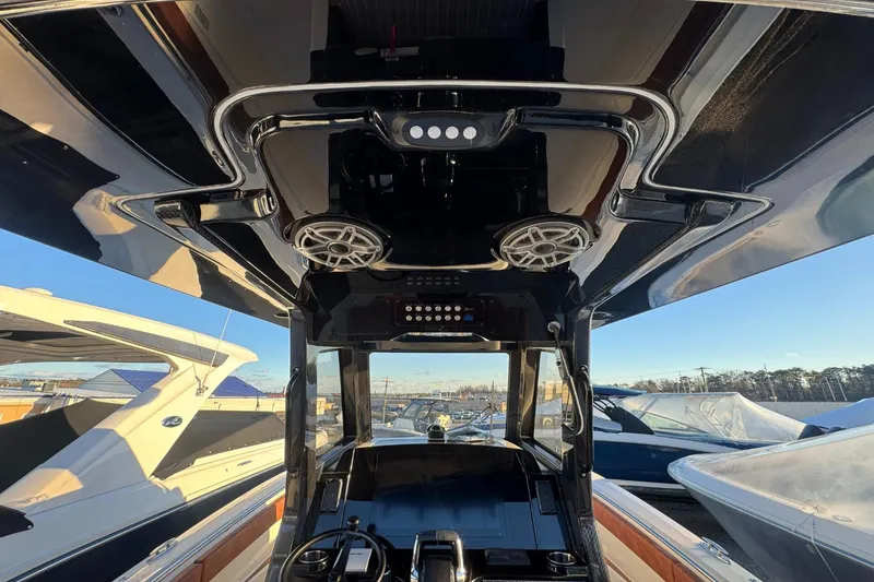 Slide: The Image of Scout 288 LXF 2026 - 17