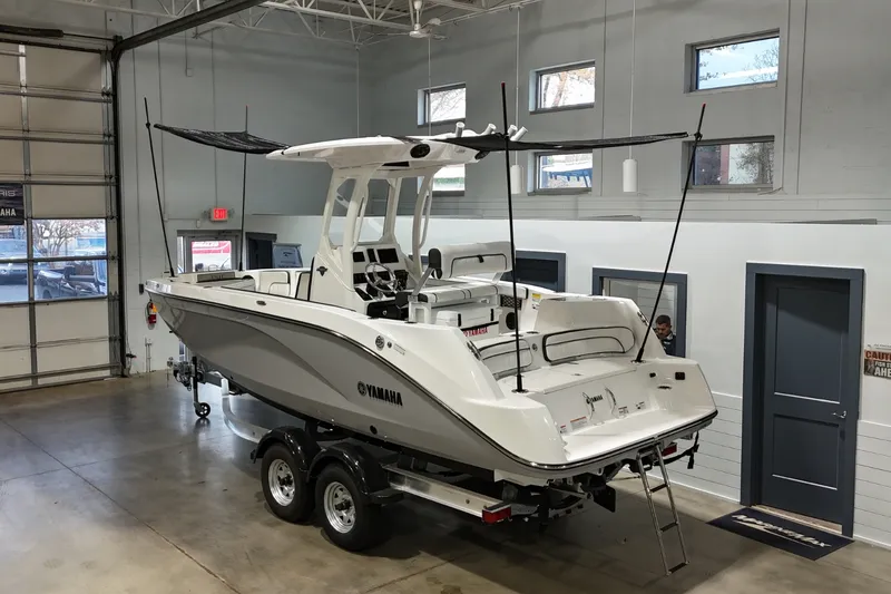 Slide: The Image of Yamaha 222FSH SP E 2026 - 3