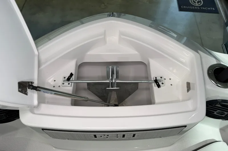 Slide: The Image of Yamaha 222 FSH Sport E 2026 - 26