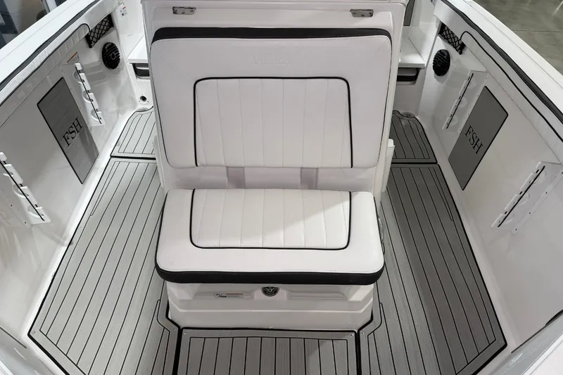 Slide: The Image of Yamaha 222 FSH Sport E 2026 - 19