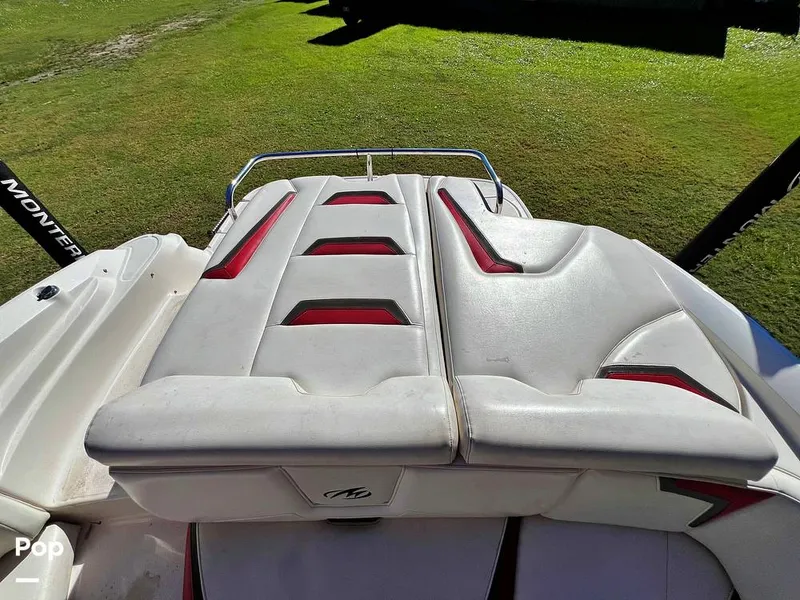 Slide: The Image of Monterey 234 FS 2011 - 13499081