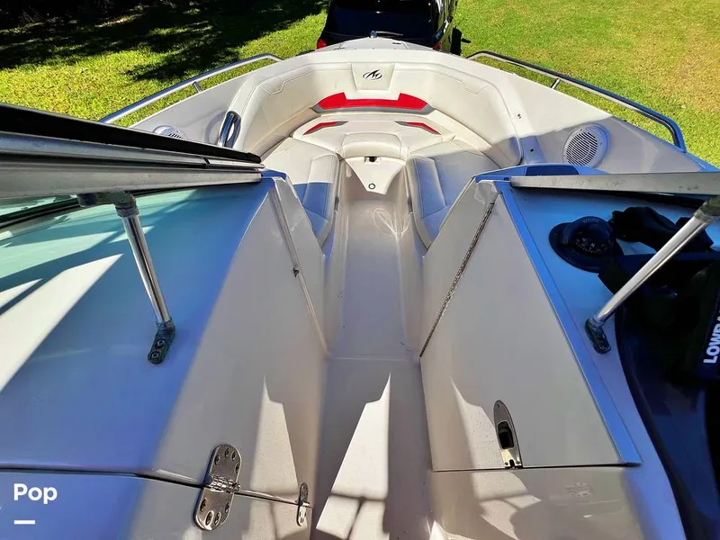 Slide: The Image of Monterey 234 FS 2011 - 13499341