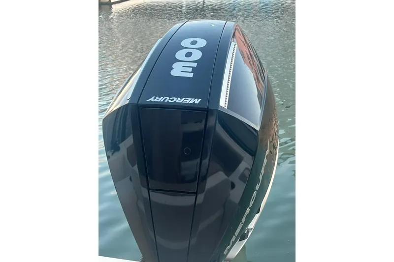 Slide: The Image of Scout 235 XSF 2019 - 4