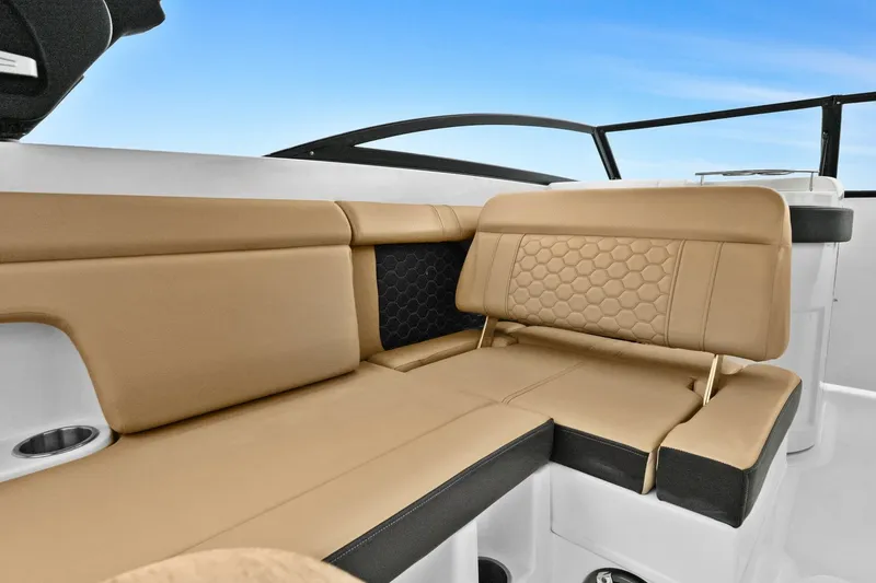 Slide: The Image of Sea Ray 290 SDX OUTBOARD 2022 - 28