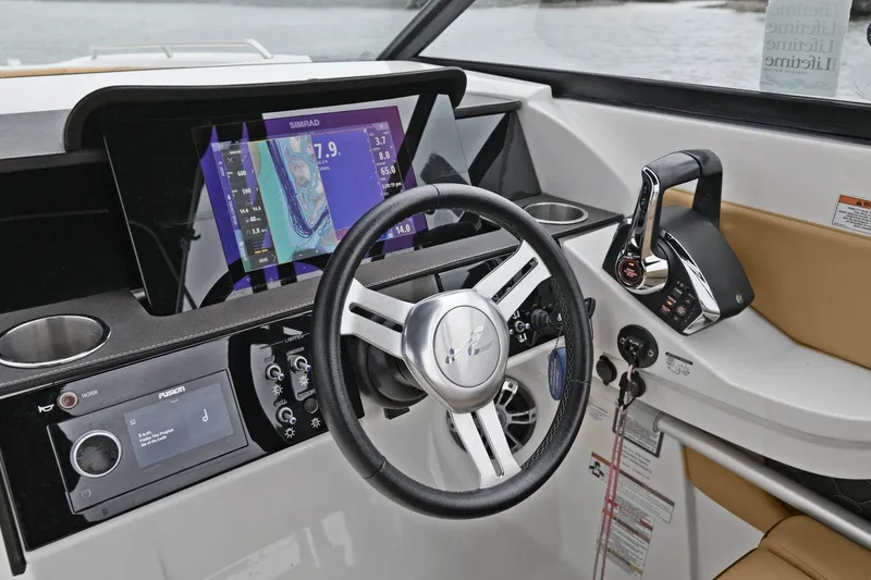 Slide: The Image of Sea Ray 290 SDX OUTBOARD 2022 - 32