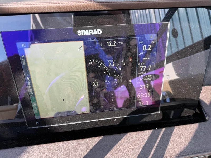 Slide: The Image of Sea Ray 270 SD 2023 - 30