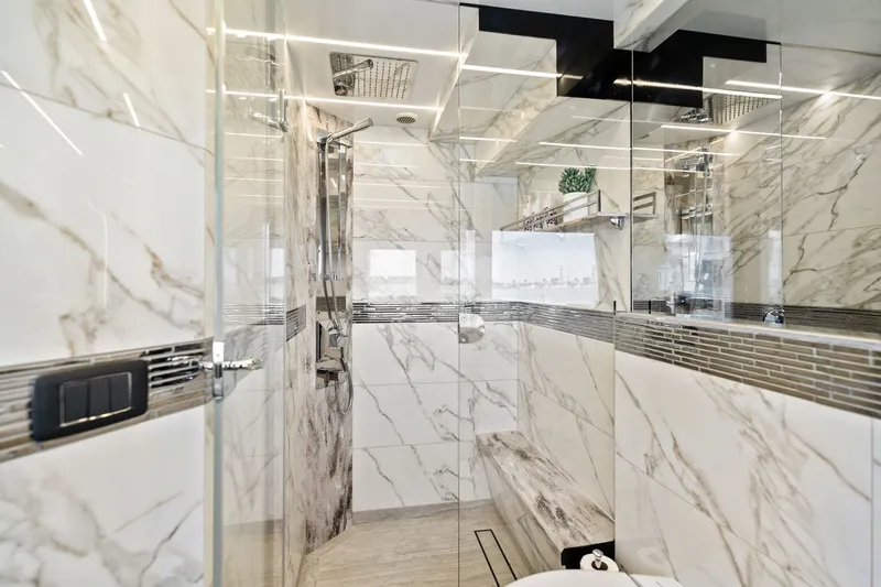 Slide: The Image of Galeon 680 FLYBRIDGE 2020 - 40