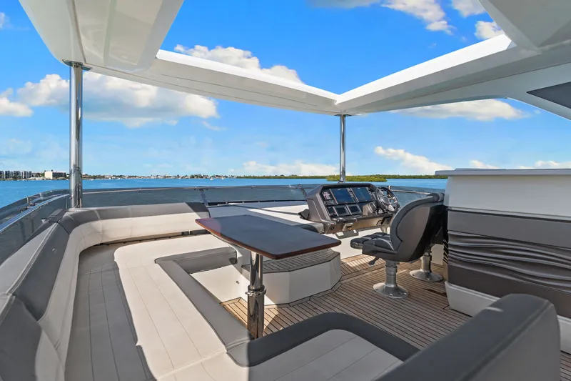 Slide: The Image of Galeon 680 FLYBRIDGE 2020 - 59