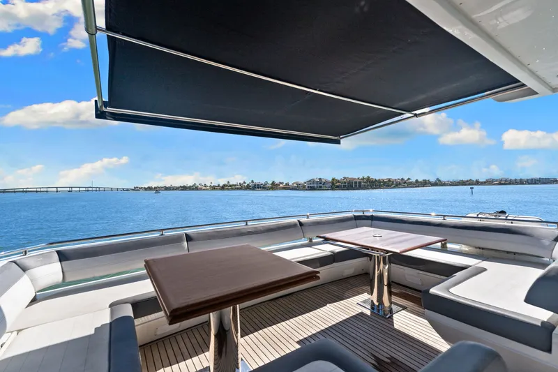 Slide: The Image of Galeon 680 FLYBRIDGE 2020 - 61