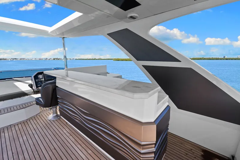 Slide: The Image of Galeon 680 FLYBRIDGE 2020 - 67