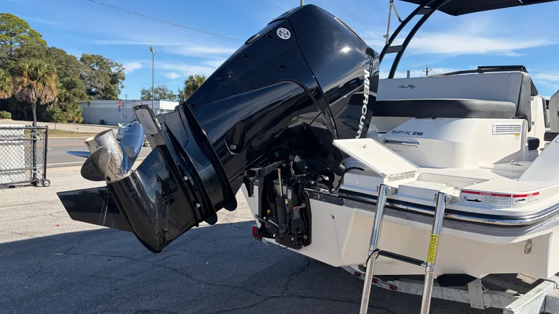 Slide: The Image of Sea Ray SPX 210 Outboard 2026 - 8