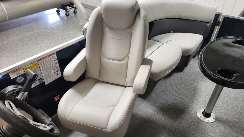 Slide: The Image of Sylvan MIRAGE 820 2026 - 20