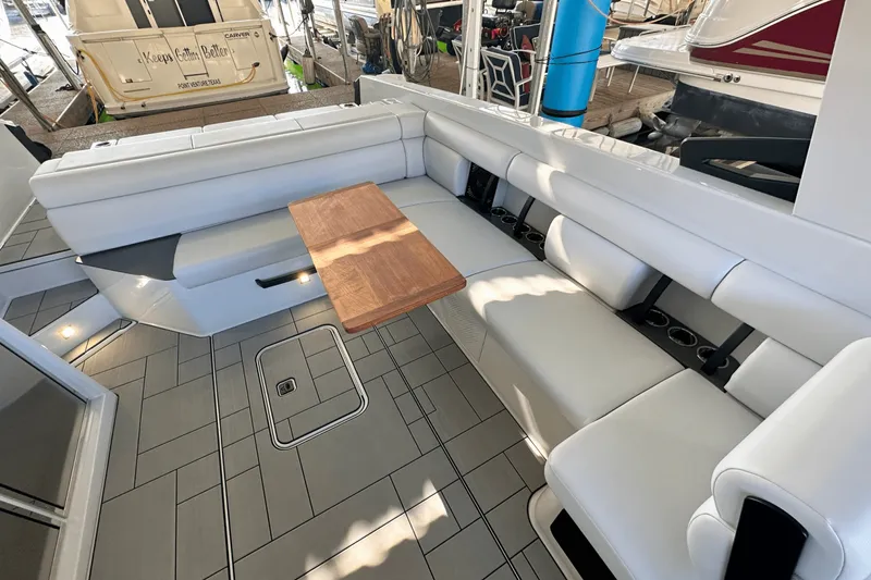 Slide: The Image of Aviara AV36 2022 - 12