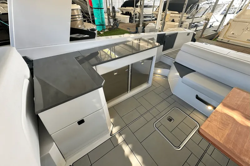 Slide: The Image of Aviara AV36 2022 - 14