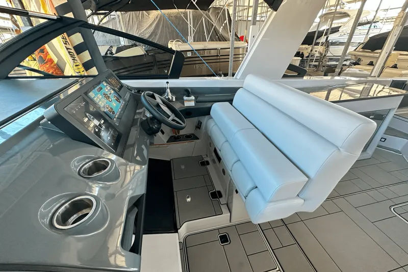 Slide: The Image of Aviara AV36 2022 - 16