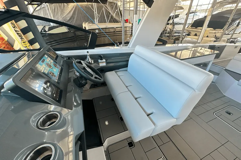 Slide: The Image of Aviara AV36 2022 - 19