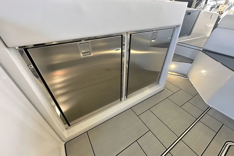 Slide: The Image of Aviara AV36 2022 - 25