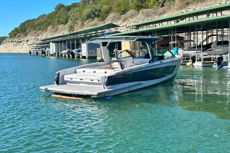 Slide: The Image of Aviara AV36 2022 - 7