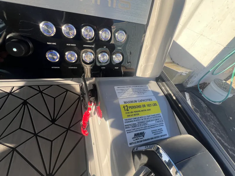 Slide: The Image of Harris 270 GM 2025 - 6