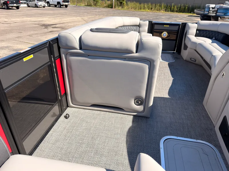 Slide: The Image of Barletta Lusso 25 U 2026 - 39