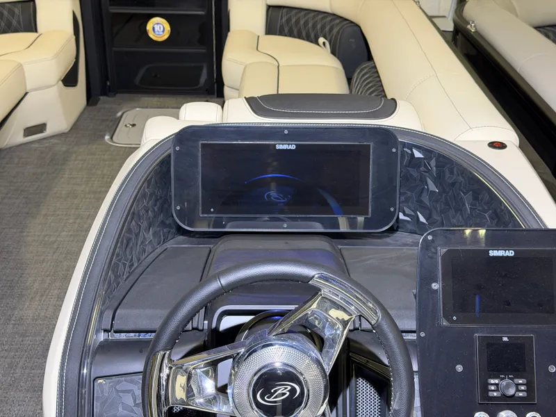 Slide: The Image of Barletta Lusso 25 U 2026 - 38