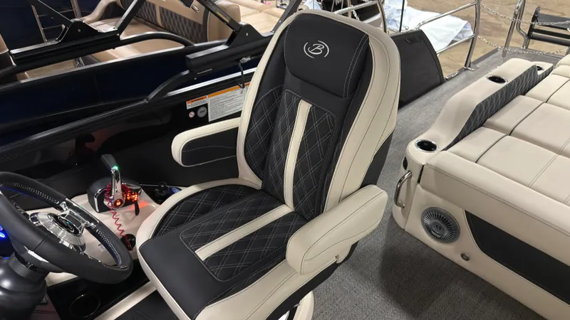 Slide: The Image of Barletta Lusso 25 U 2026 - 17