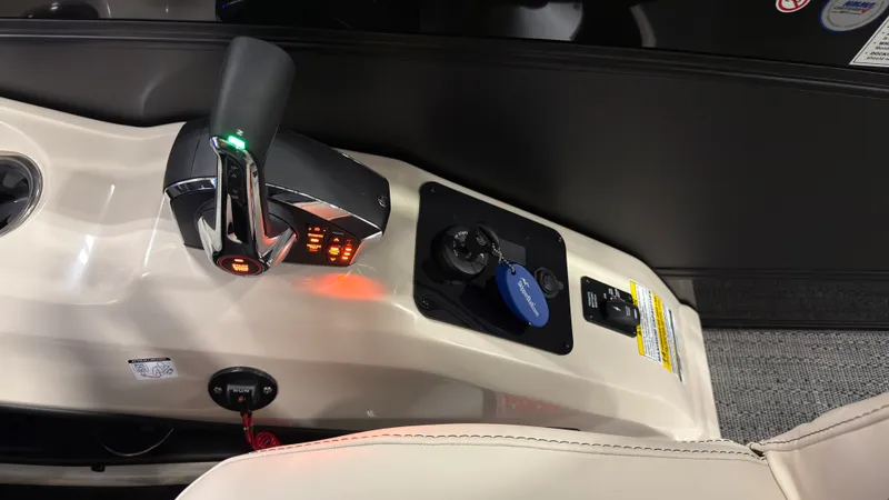 Slide: The Image of Barletta Lusso 25 U 2026 - 25