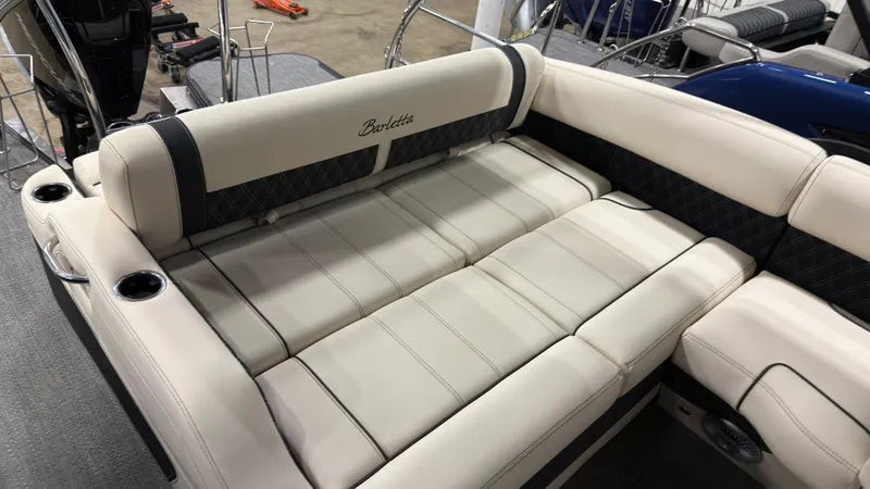 Slide: The Image of Barletta Lusso 25 U 2026 - 26