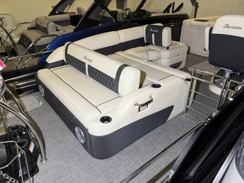 Slide: The Image of Barletta Lusso 25 U 2026 - 45