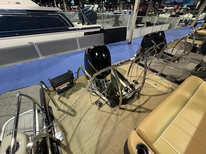 Slide: The Image of Barletta Lusso 23 U 2026 - 16