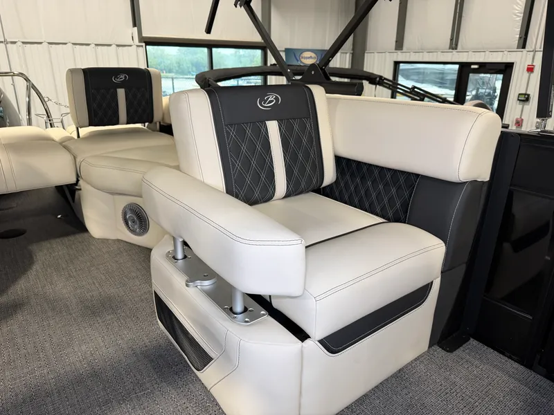 Slide: The Image of Barletta Lusso 23 M 2026 - 24
