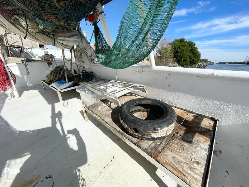 Slide: The Image of Commercial Shrimp 82 IQF 1986 - 13504419