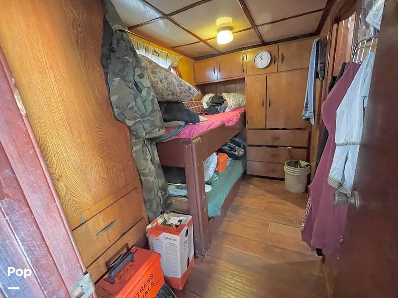 Slide: The Image of Bunkroom - 13504455