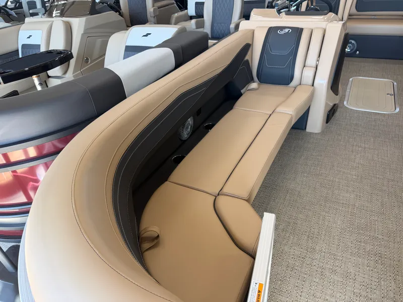Slide: The Image of Barletta Cabrio 24 UC 2026 - 2