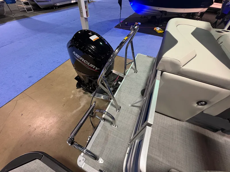 Slide: The Image of Sylvan Mirage 820 Cruise 2026 - 11