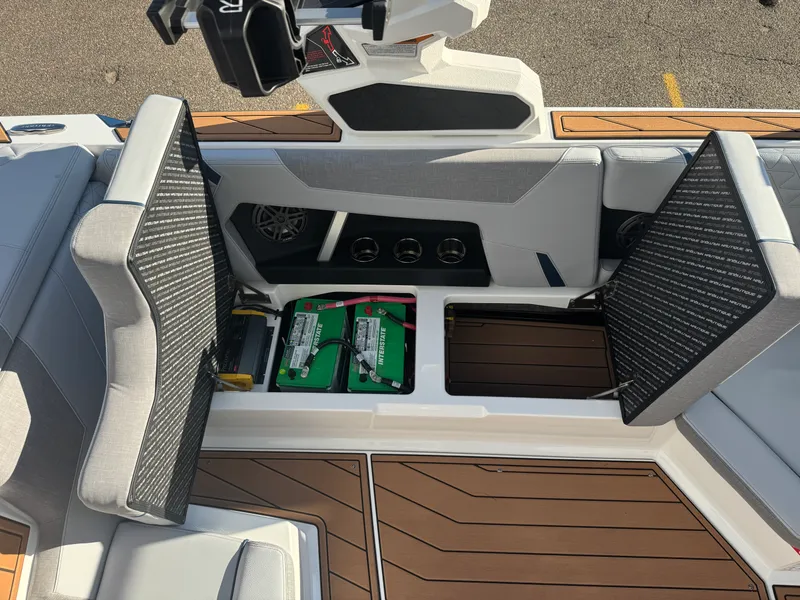 Slide: The Image of Nautique GS20SUPER AIR 2026 - 20
