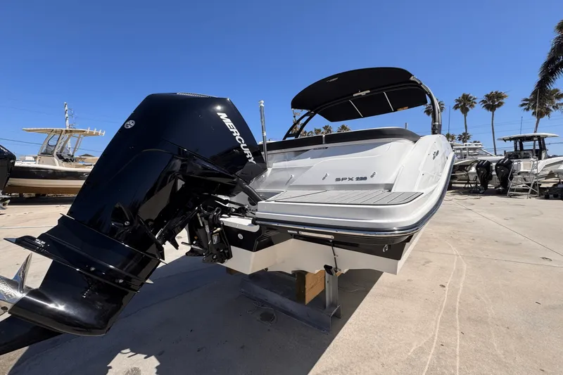 Slide: The Image of Sea Ray SPX 230 Outboard 2025 - 5