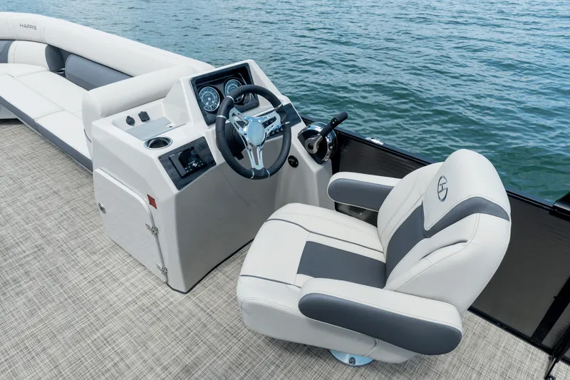 Slide: The Image of Harris Cruiser 250 2026 - 11