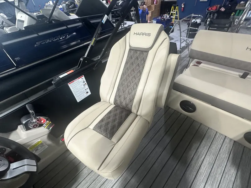 Slide: The Image of Harris Cruiser 250 2026 - 29