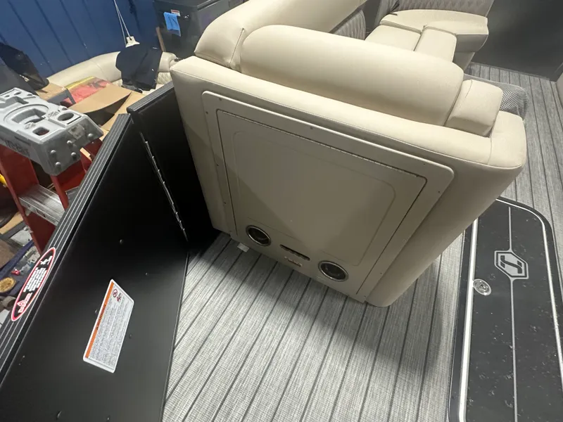 Slide: The Image of Harris Cruiser 250 2026 - 32