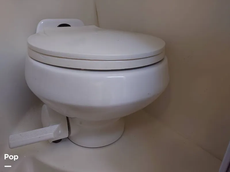 Slide: The Image of Porcelain  Toilet - 14030535