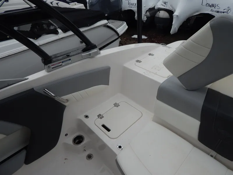 Slide: The Image of Chaparral 21 SSi OB 2022 - 29