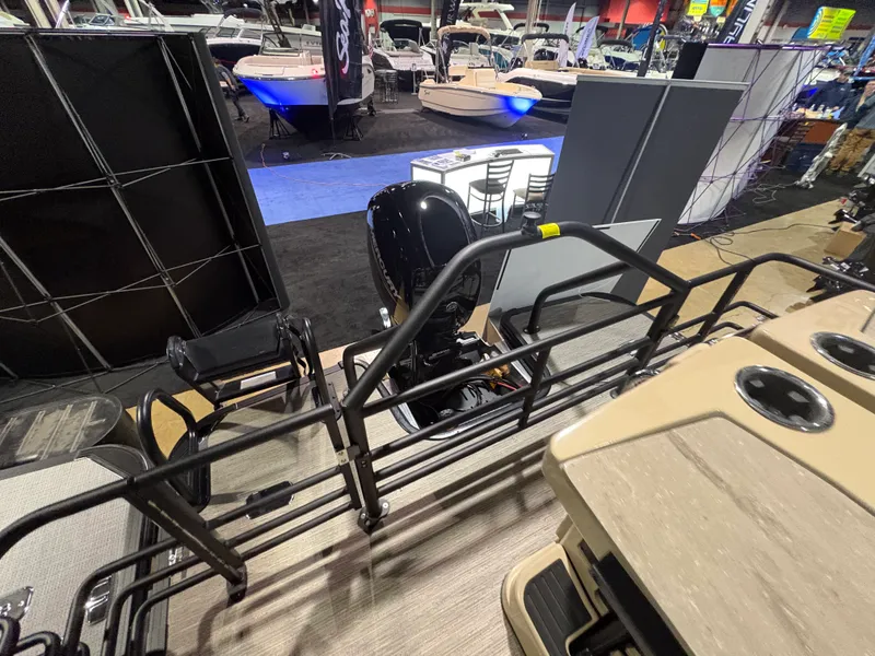 Slide: The Image of Sylvan Mirage X3 DLZ DH Bar 2026 - 10