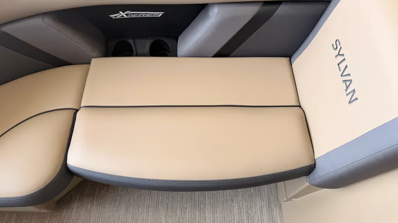 Slide: The Image of Sylvan Mirage X3 DLZ DH Bar 2026 - 19