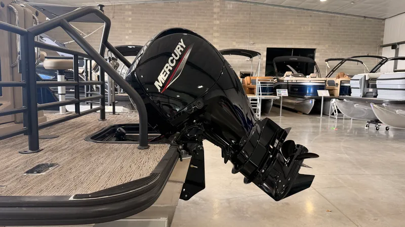 Slide: The Image of Sylvan Mirage X3 DLZ DH Bar 2026 - 63