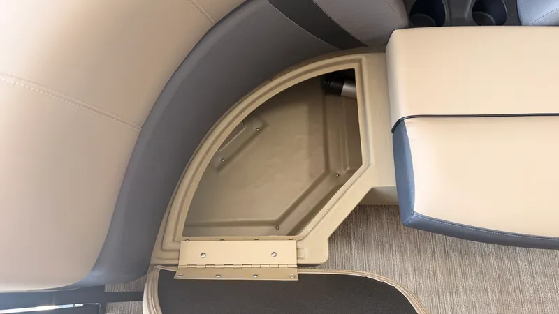 Slide: The Image of Sylvan Mirage X3 DLZ DH Bar 2026 - 18